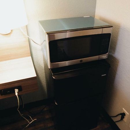 ממפיס All Seasons Inn & Suites מראה חיצוני תמונה