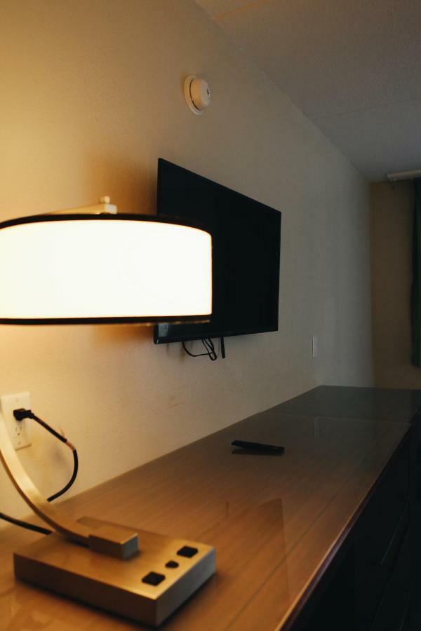 ממפיס All Seasons Inn & Suites מראה חיצוני תמונה