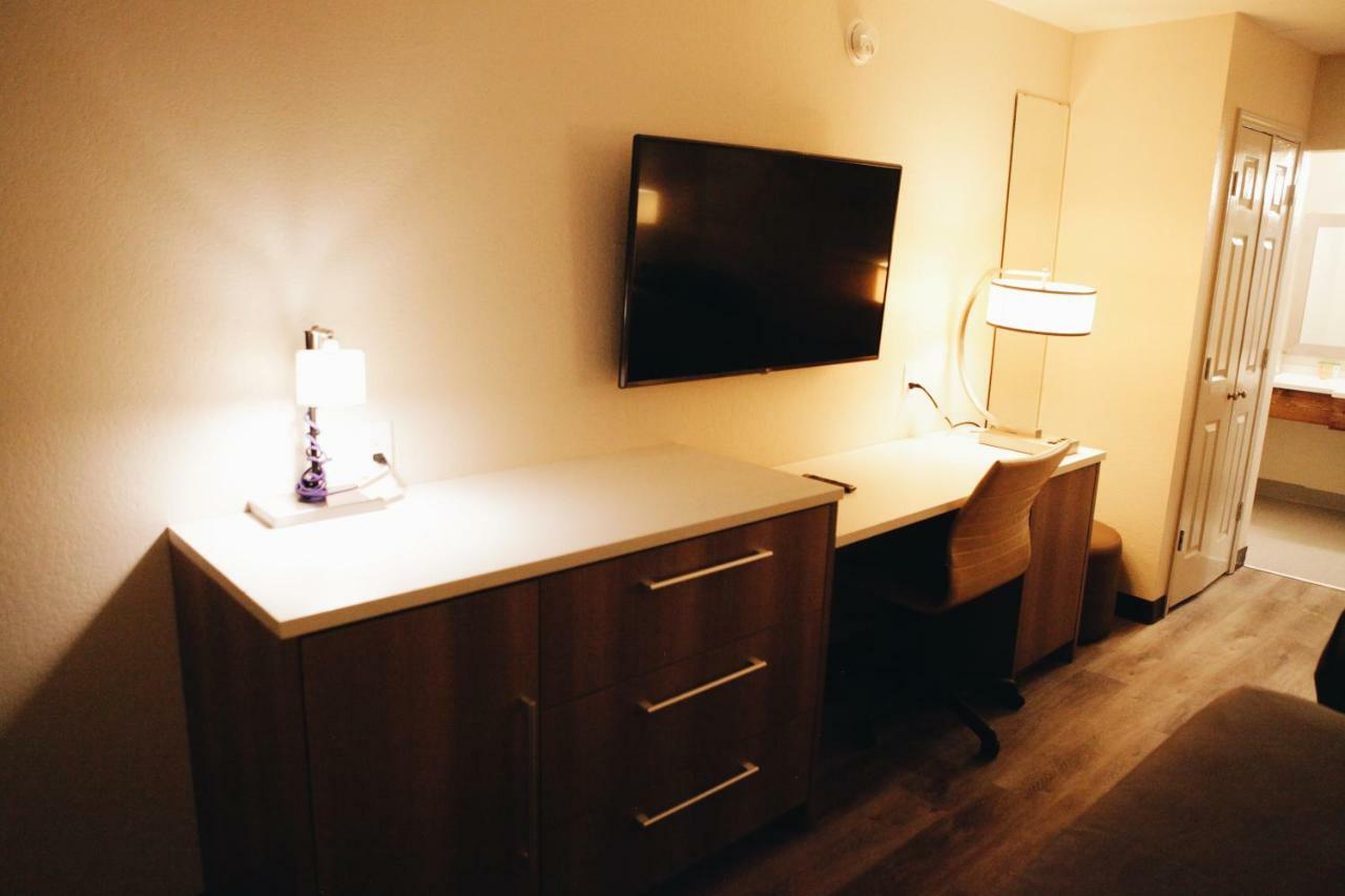 ממפיס All Seasons Inn & Suites מראה חיצוני תמונה
